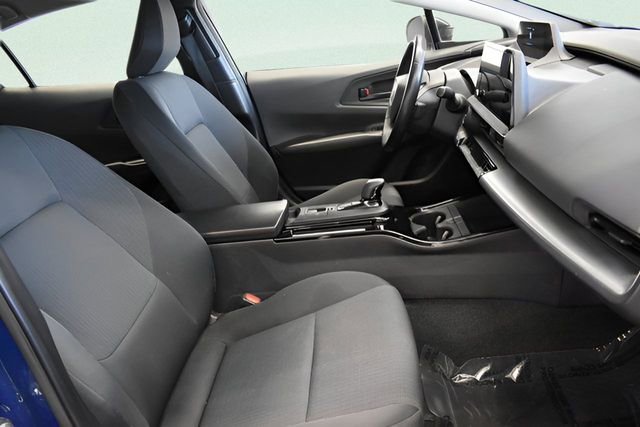 Used 2023 Toyota Prius LE image 21