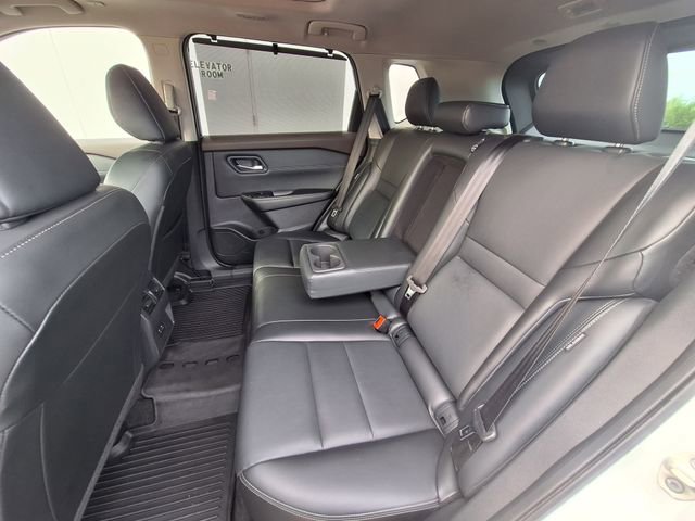 Certified 2023 Nissan Rogue SV w/ SV Premium Package FWD image 23