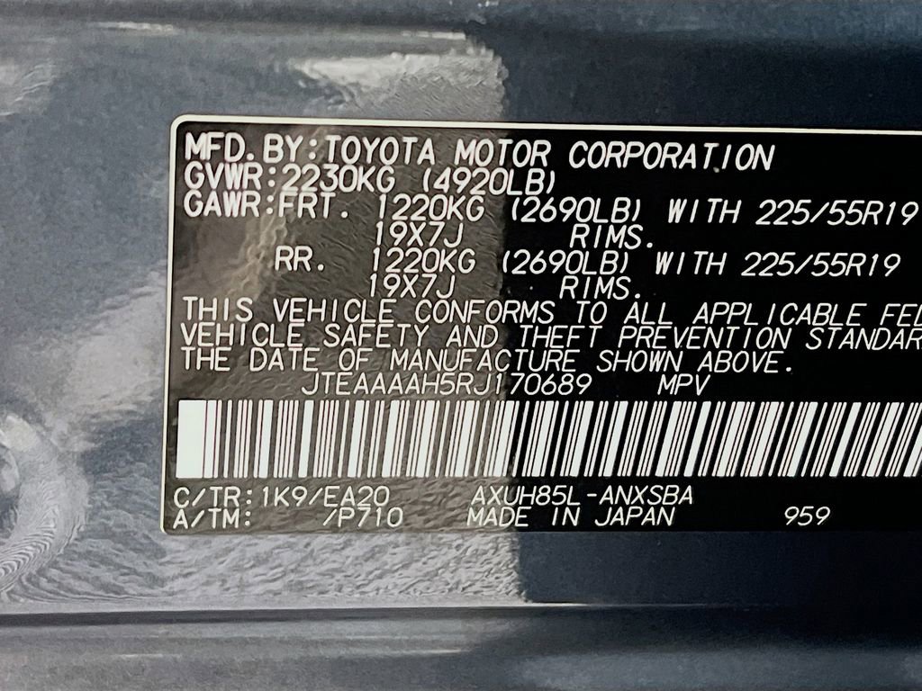 Certified 2024 Toyota Venza Limited image 28