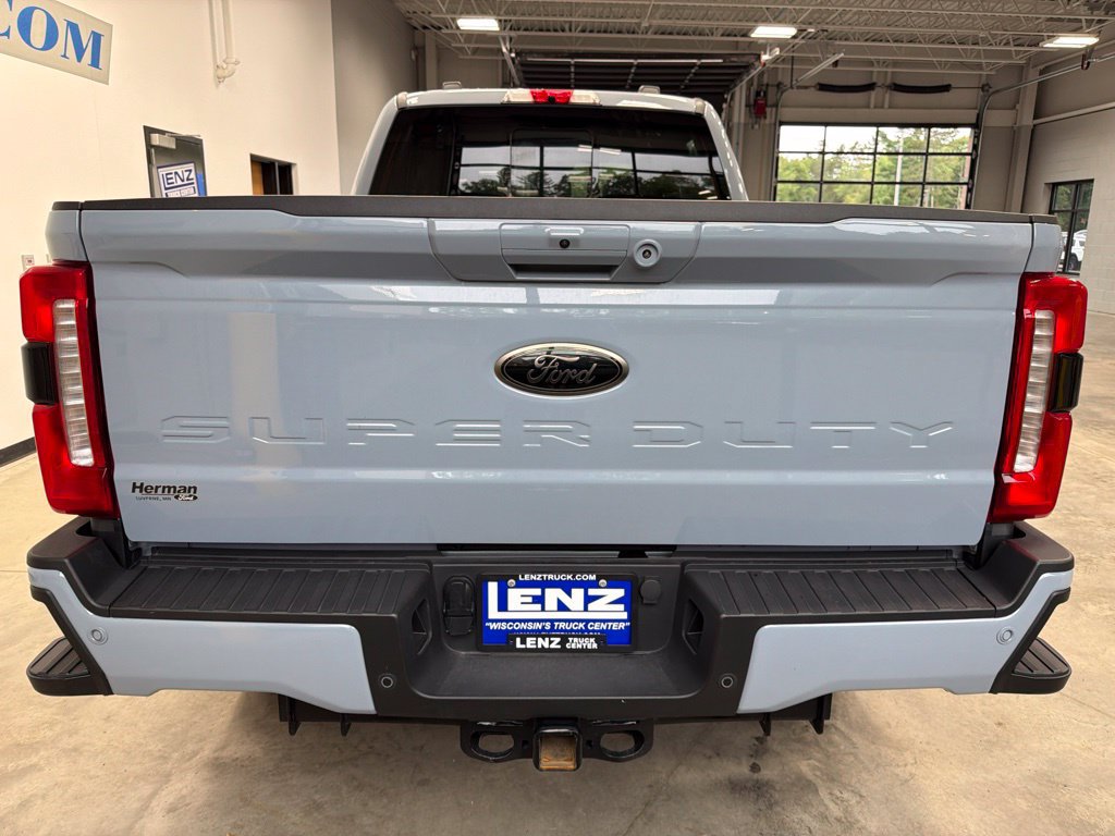 Used 2024 Ford F250 Lariat w/ Black Appearance Package AWD/4WD image 6