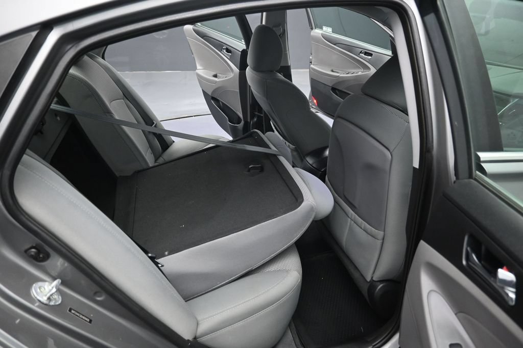 Used 2013 Hyundai Sonata GLS w/ Popular Equipment Pkg FWD image 26