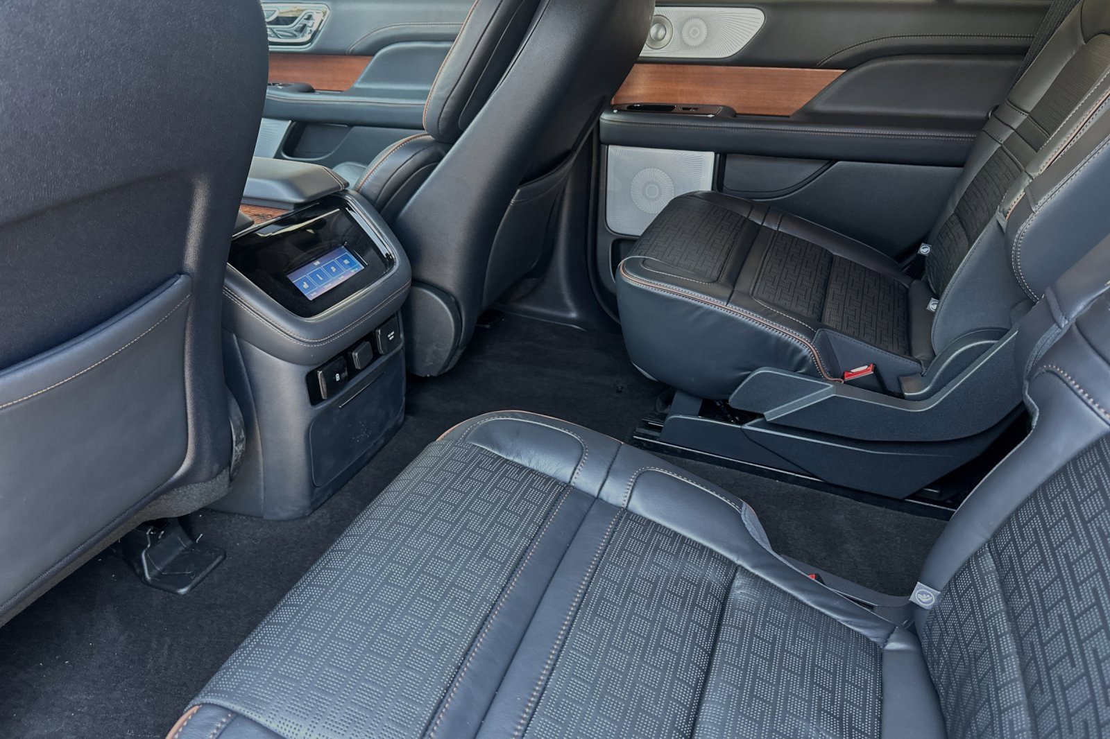 New 2024 Lincoln Navigator Black Label image 8