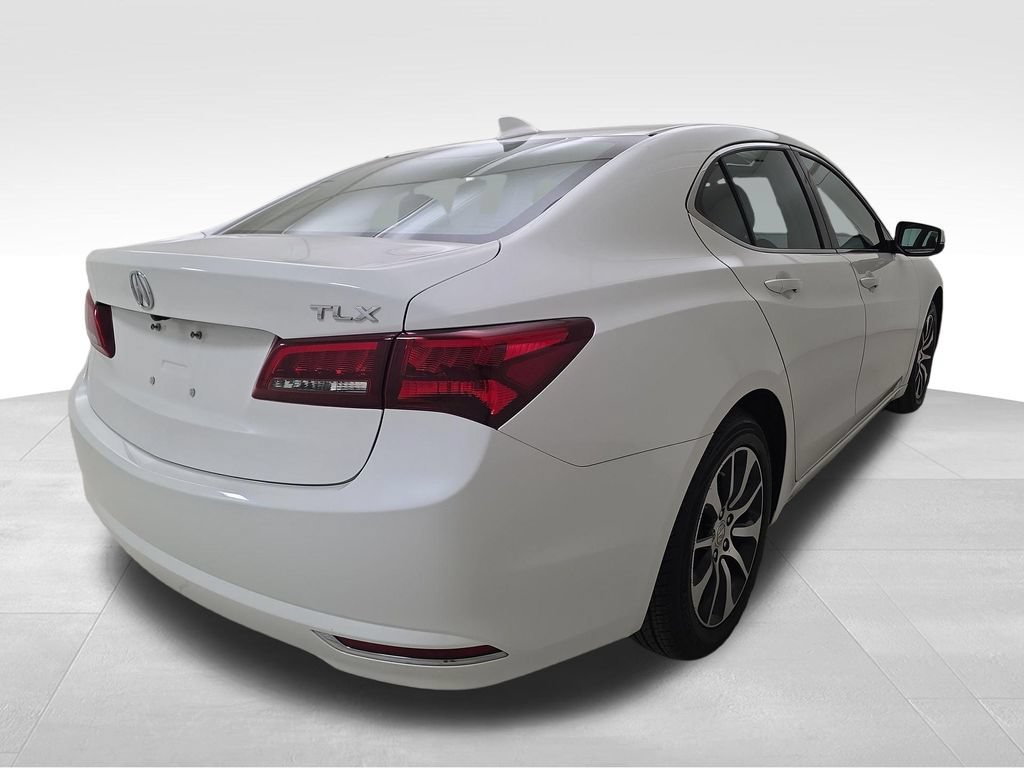 Used 2017 Acura TLX FWD image 9