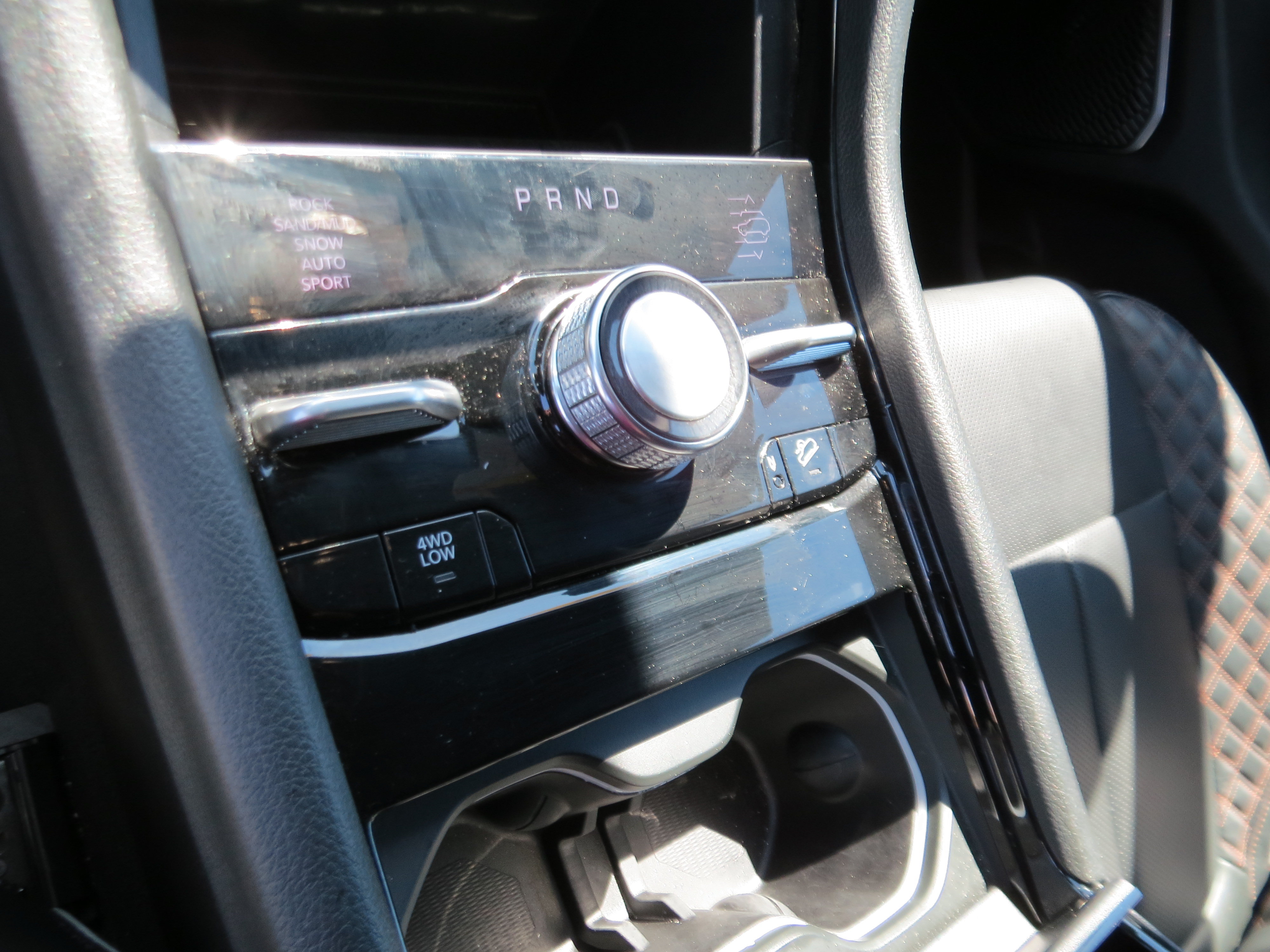 Used 2025 Jeep Grand Cherokee Summit AWD/4WD image 18