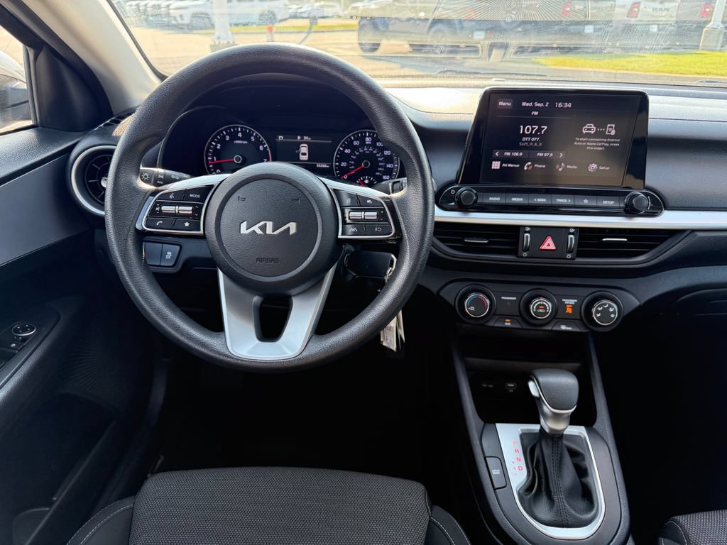 Used 2024 Kia Forte LXS FWD image 8