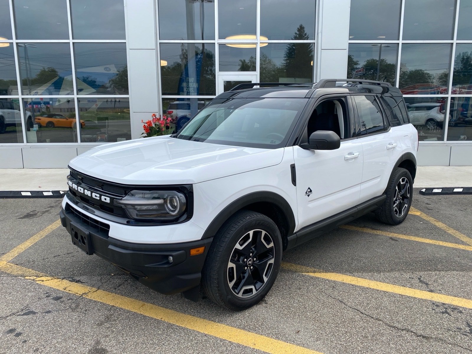 Used 2021 Ford Bronco Sport Outer Banks AWD/4WD video 1