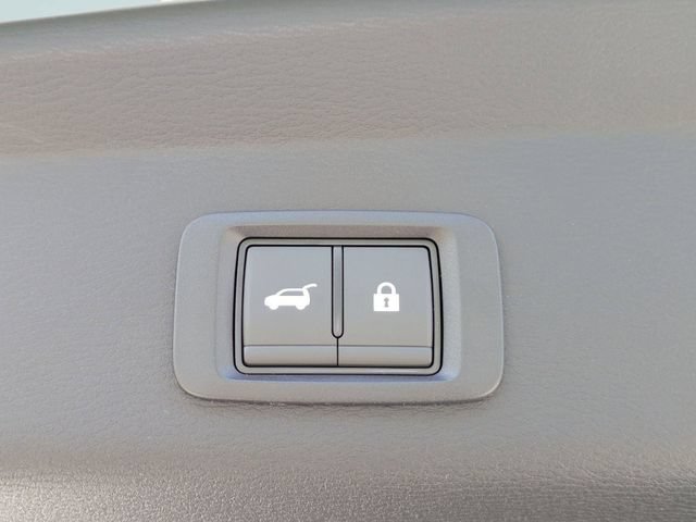 New 2026 Mitsubishi Outlander SE FWD image 14