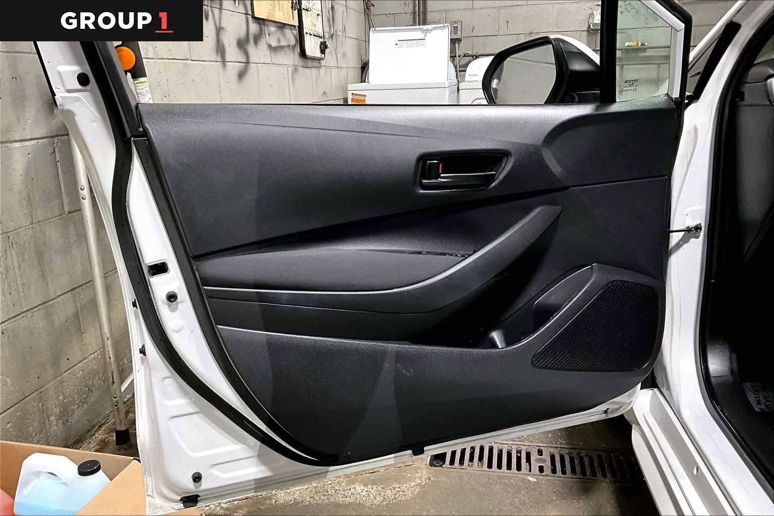 Certified 2023 Toyota Corolla LE w/ LE Premium Package image 22