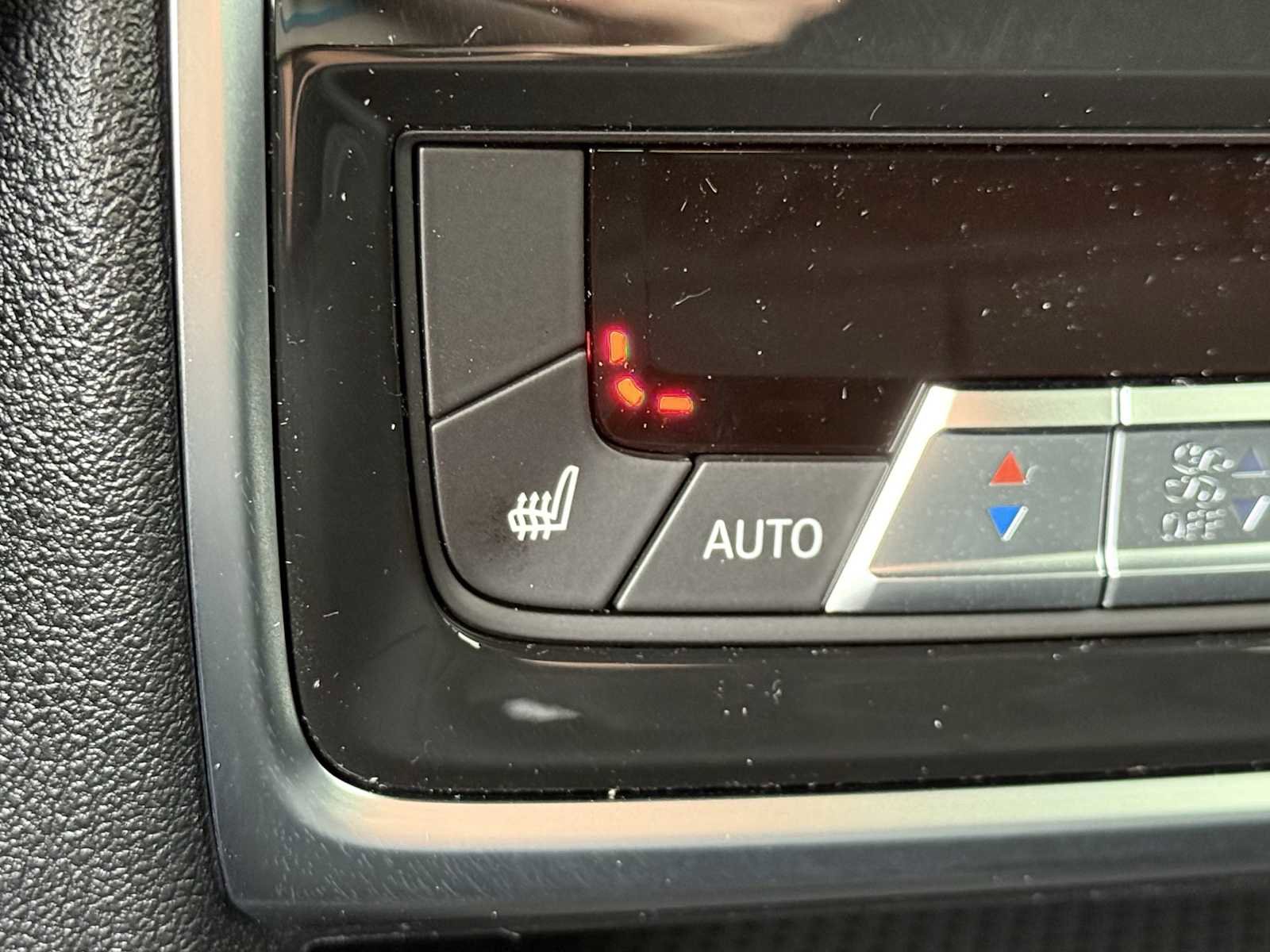 New 2026 BMW XM Label Red image 40