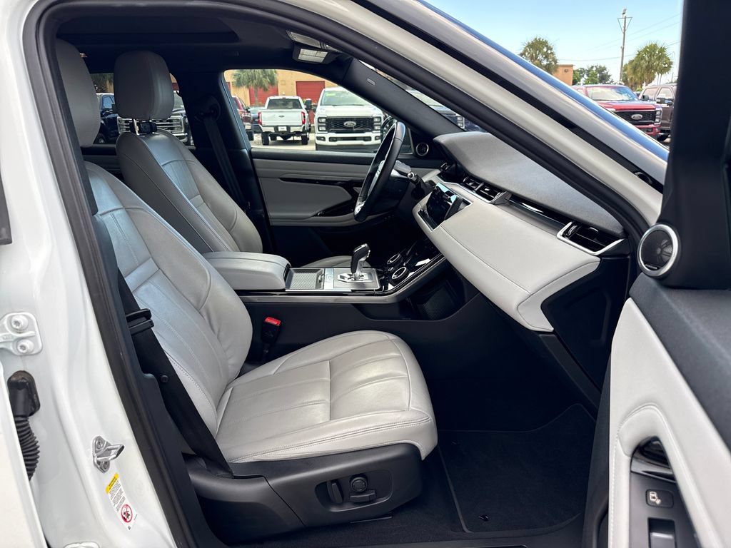 Used 2020 Land Rover Range Rover Evoque SE AWD/4WD image 26