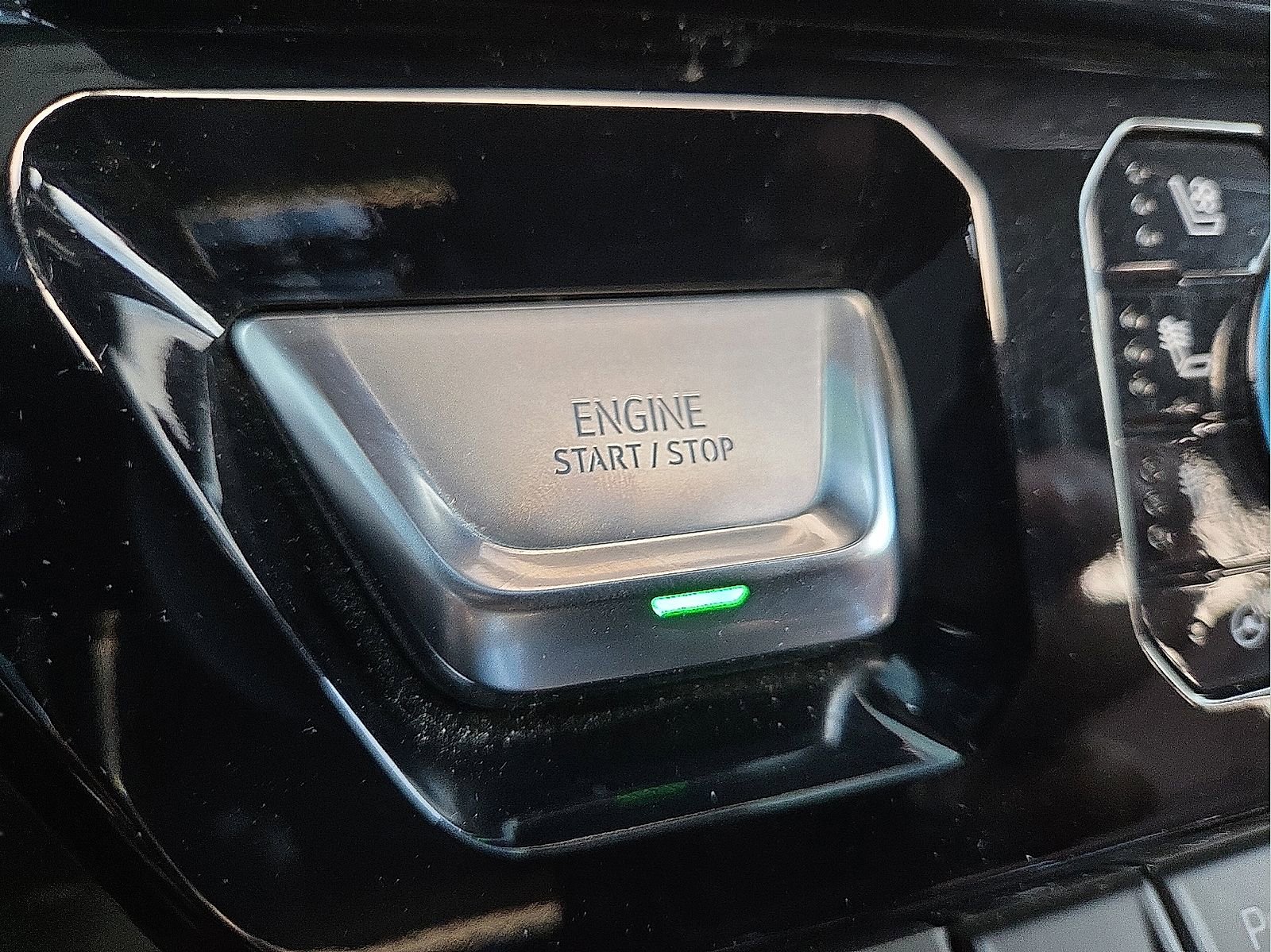 Used 2024 GMC Sierra 1500 Denali Ultimate image 20