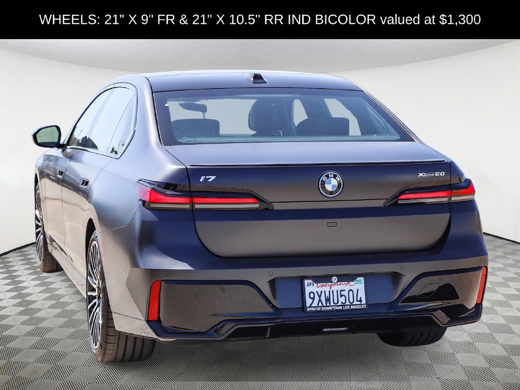 Used 2026 BMW i7 xDrive60 AWD/4WD image 8