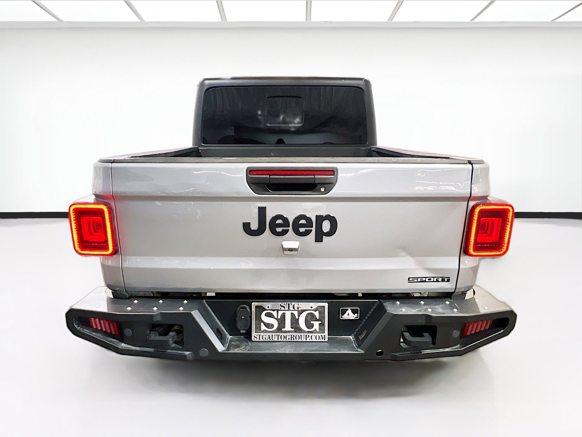 Used 2020 Jeep Gladiator Sport w/ Quick Order Package 24S AWD/4WD image 5