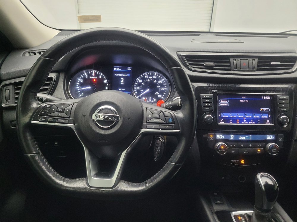 Used 2019 Nissan Rogue SV w/ Sun & Sound Touring Package FWD image 22
