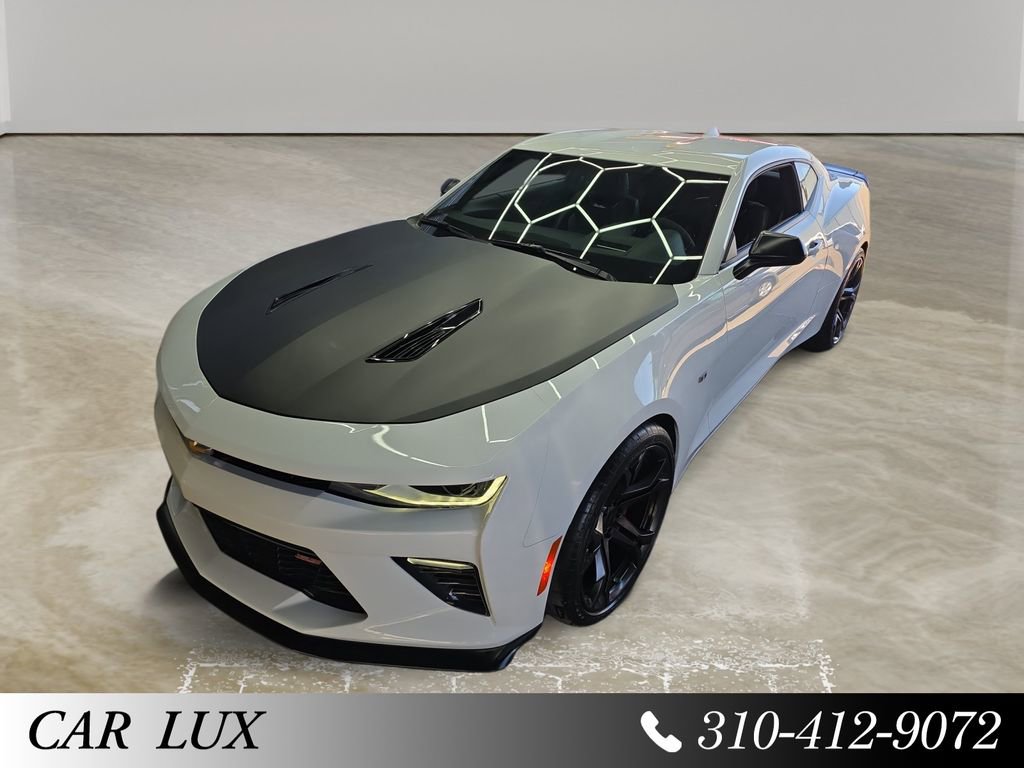 Used 2018 Chevrolet Camaro SS RWD image 20