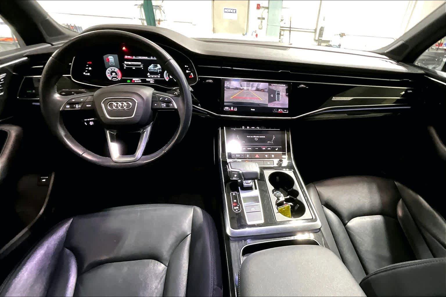 Used 2021 Audi Q7 3.0T Premium Plus w/ Premium Plus Package AWD/4WD image 16