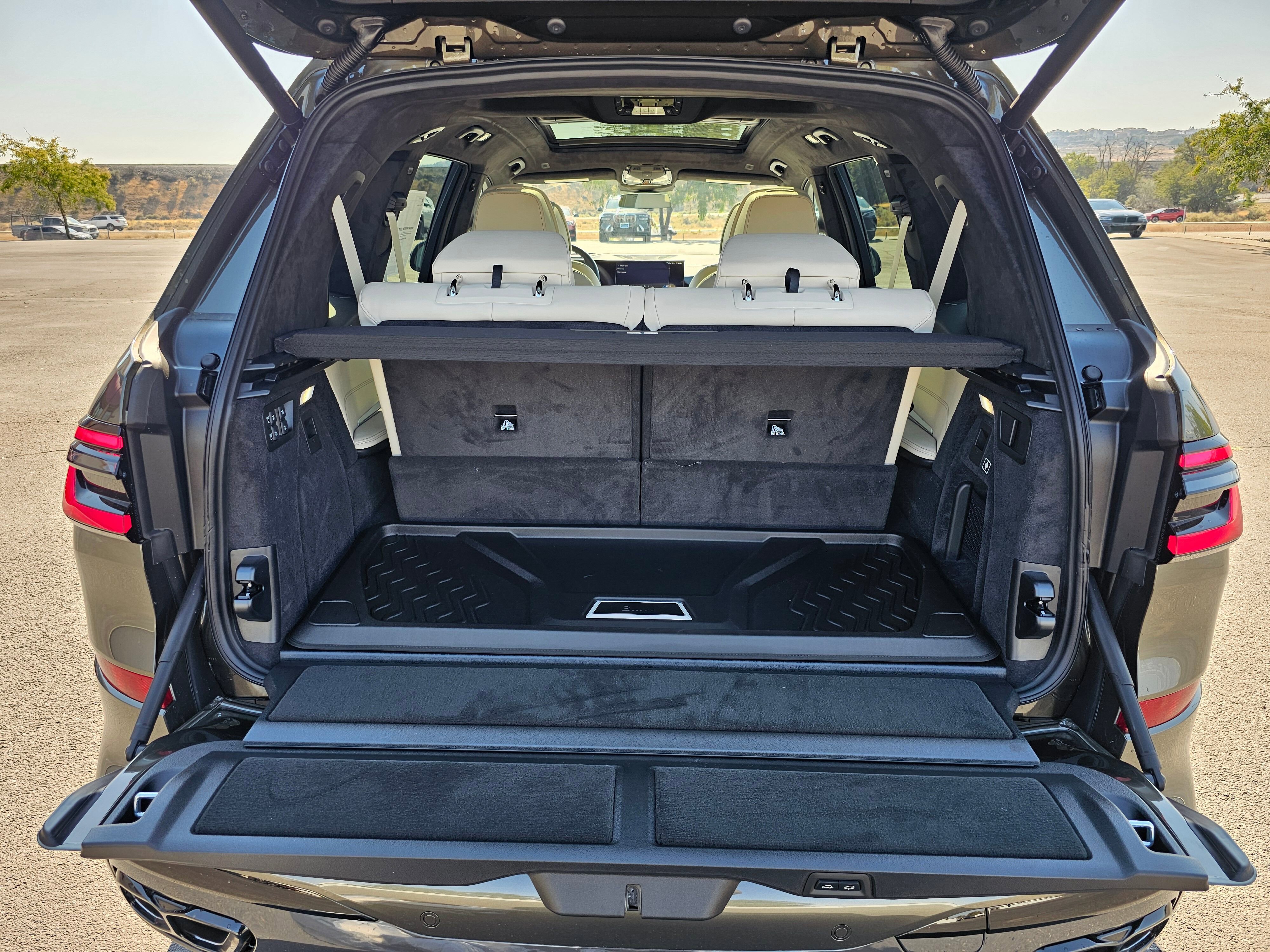 New 2026 BMW X7 M60i image 29