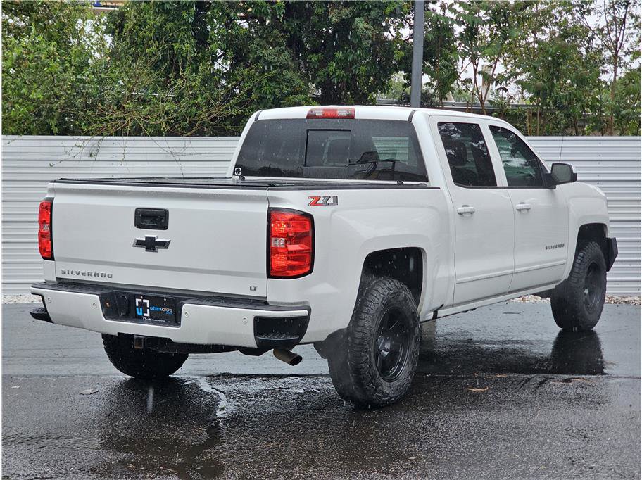 Used 2018 Chevrolet Silverado 1500 LT w/ All Star Edition AWD/4WD image 10