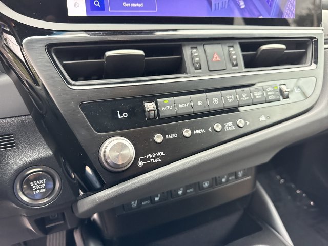 Certified 2024 Lexus ES 350 w/ Premium Package FWD image 19
