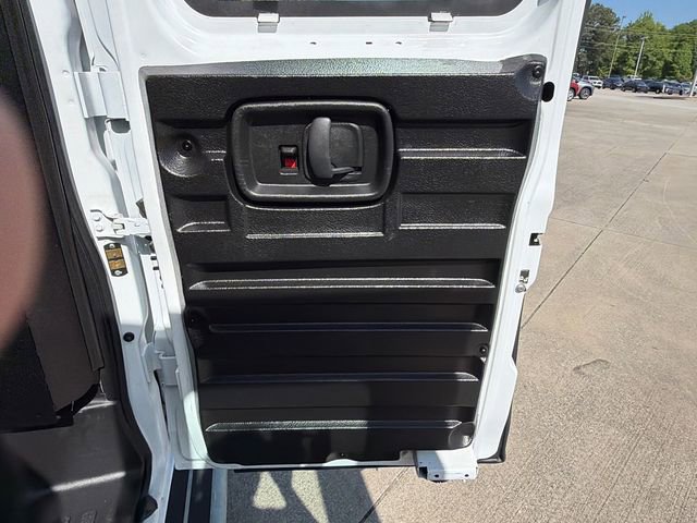 Used 2024 GMC Savana 2500 w/ Driver Convenience Package image 16