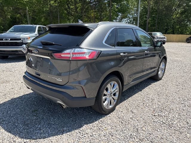 Used 2020 Ford Edge Titanium FWD image 7