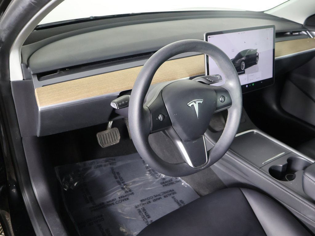 Used 2023 Tesla Model 3 Standard Range image 25