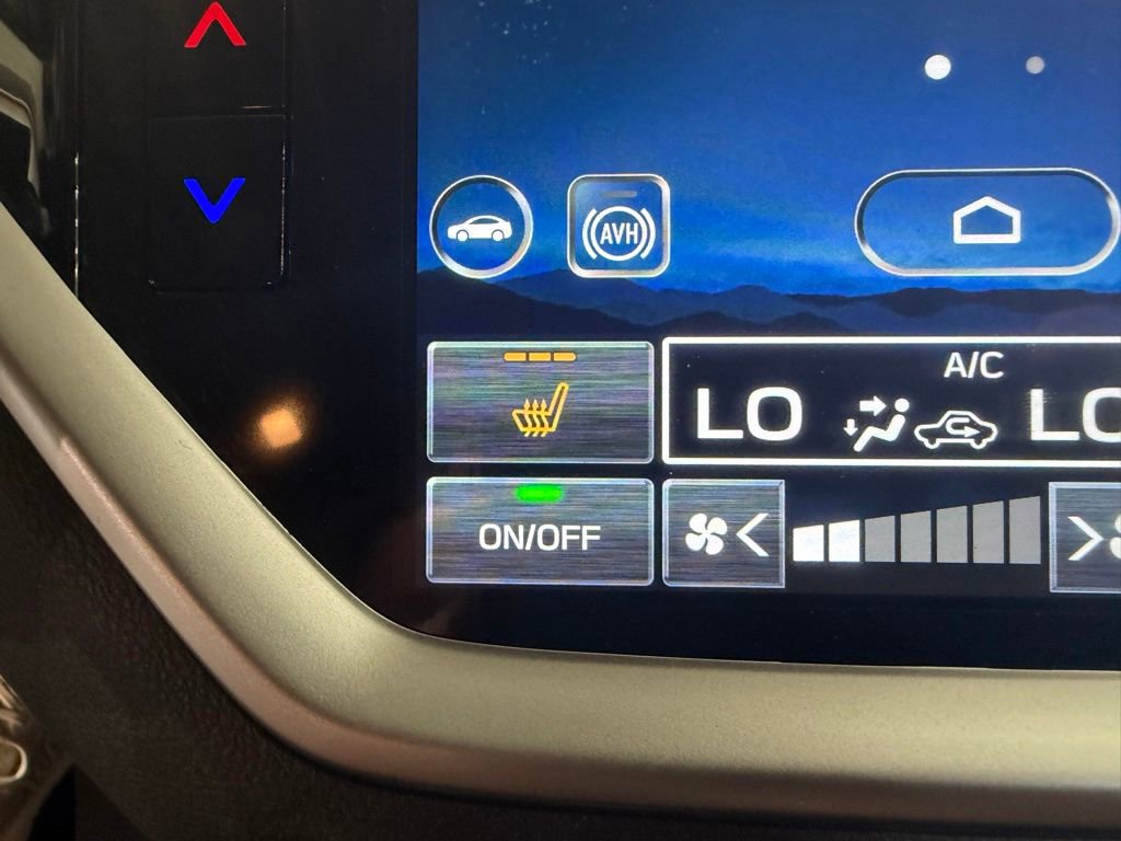Used 2024 Subaru Ascent Limited w/ Technology Package AWD/4WD image 27