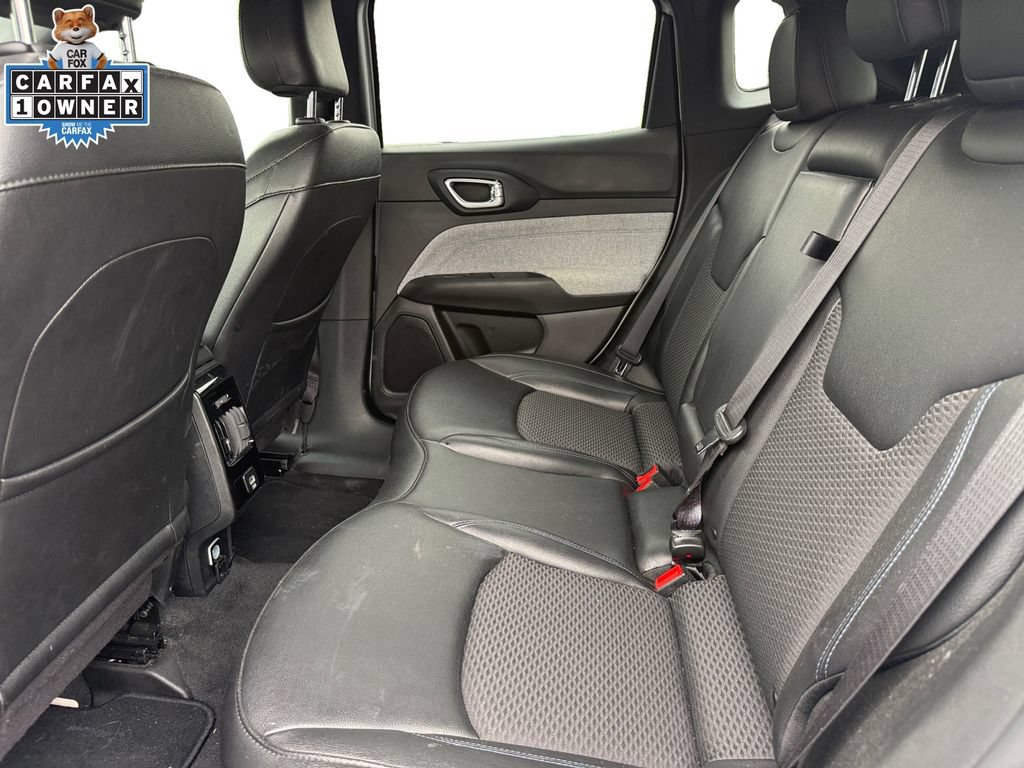 Used 2024 Jeep Compass Latitude AWD/4WD image 14