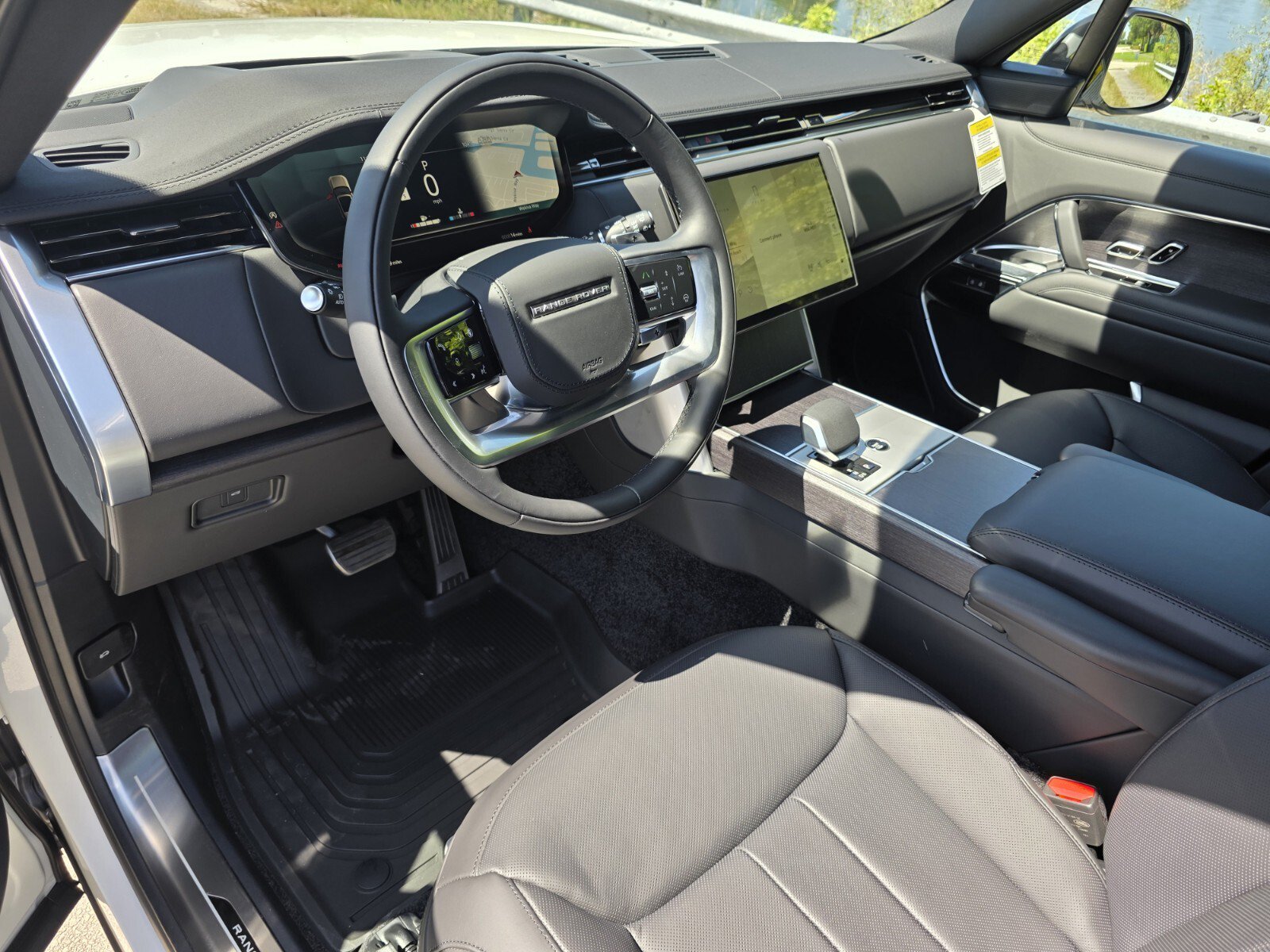 New 2026 Land Rover Range Rover SE AWD/4WD image 10