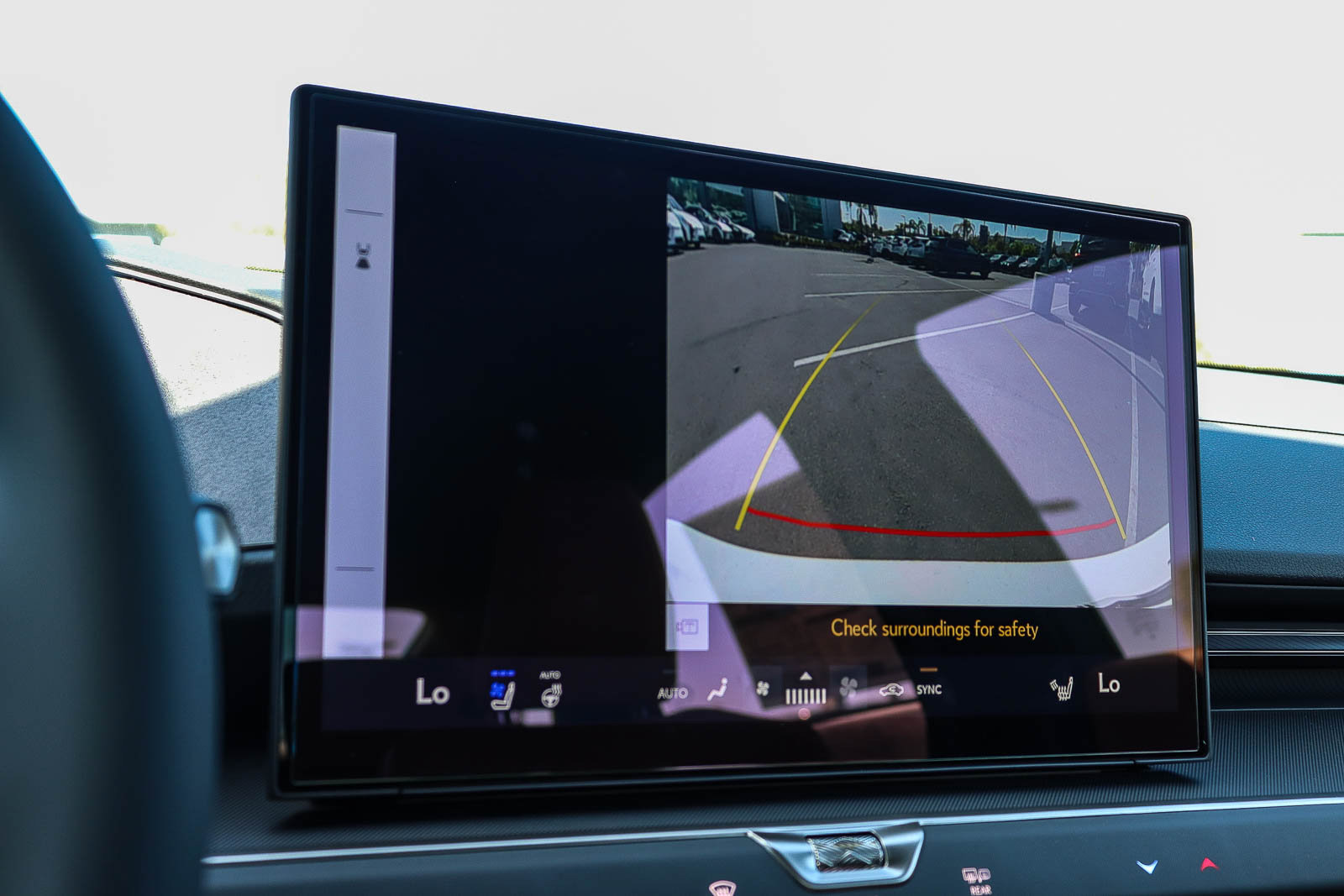 New 2026 Lexus ES 350e w/ Convenience Package FWD image 30