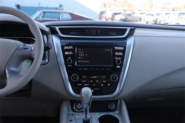 Used 2015 Nissan Murano S image 22