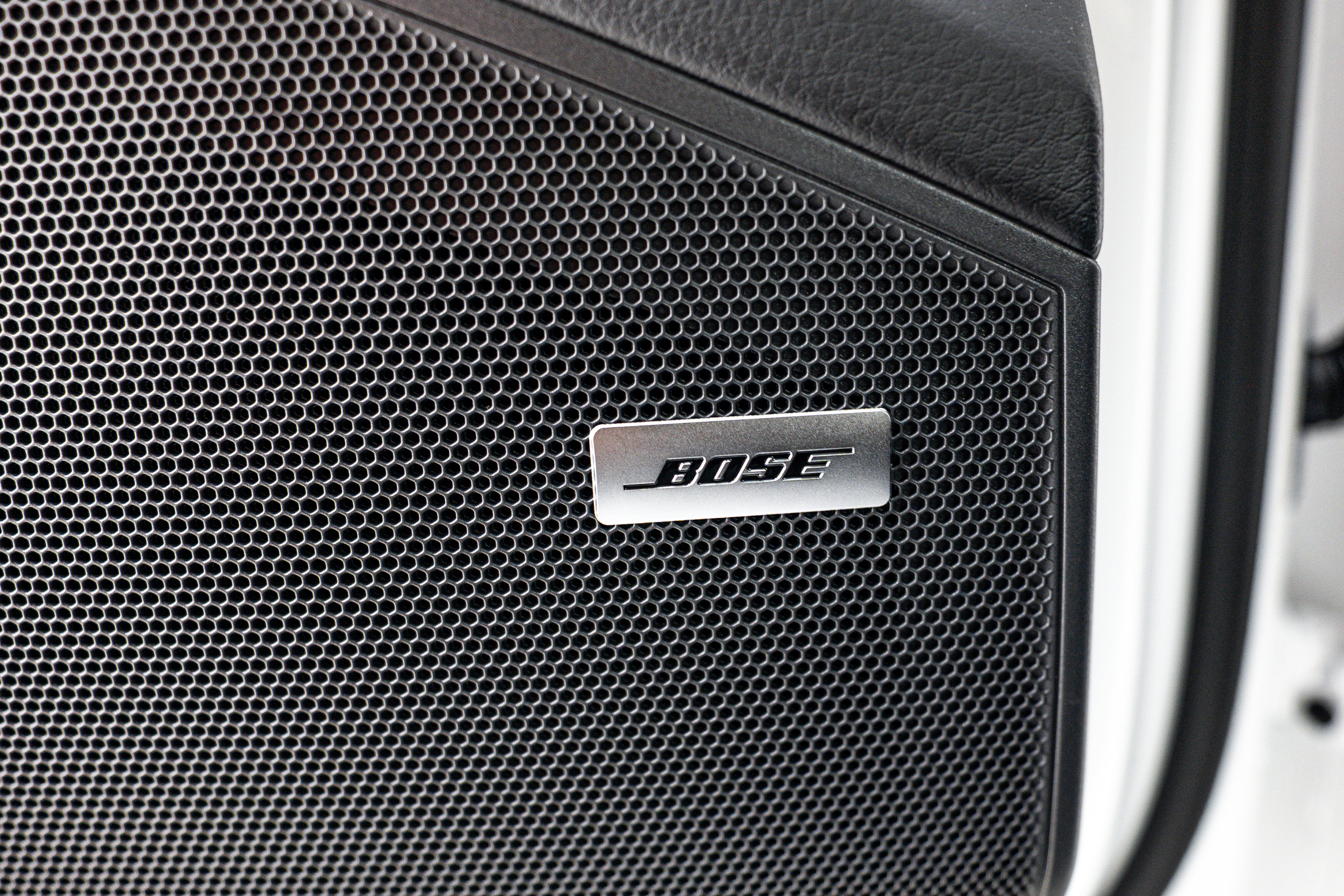 New 2026 Porsche Cayenne E-Hybrid image 19