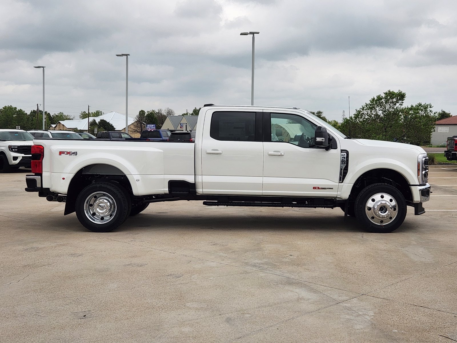 New 2027 Ford F450 Lariat w/ Lariat Premium Package AWD/4WD image 7