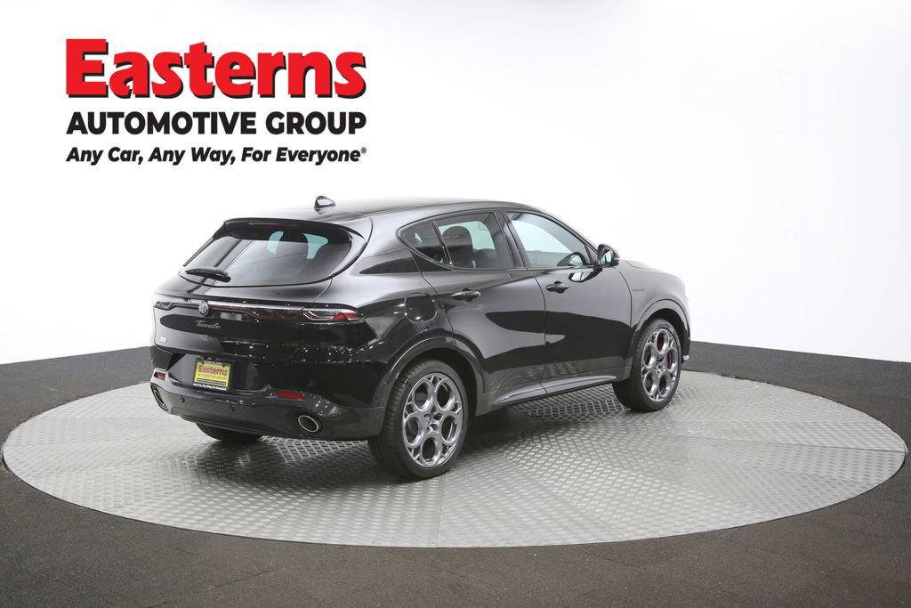 Used 2024 Alfa Romeo Tonale Veloce AWD/4WD image 38