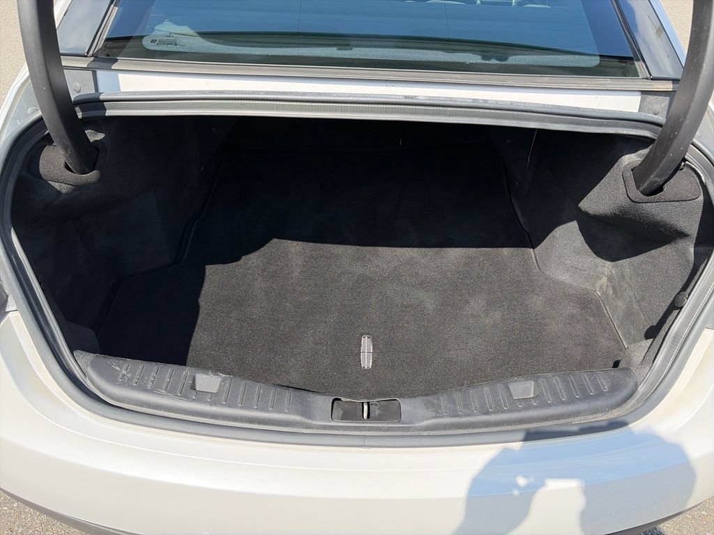 Used 2017 Lincoln MKZ Reserve w/ Luxury Package AWD/4WD image 26