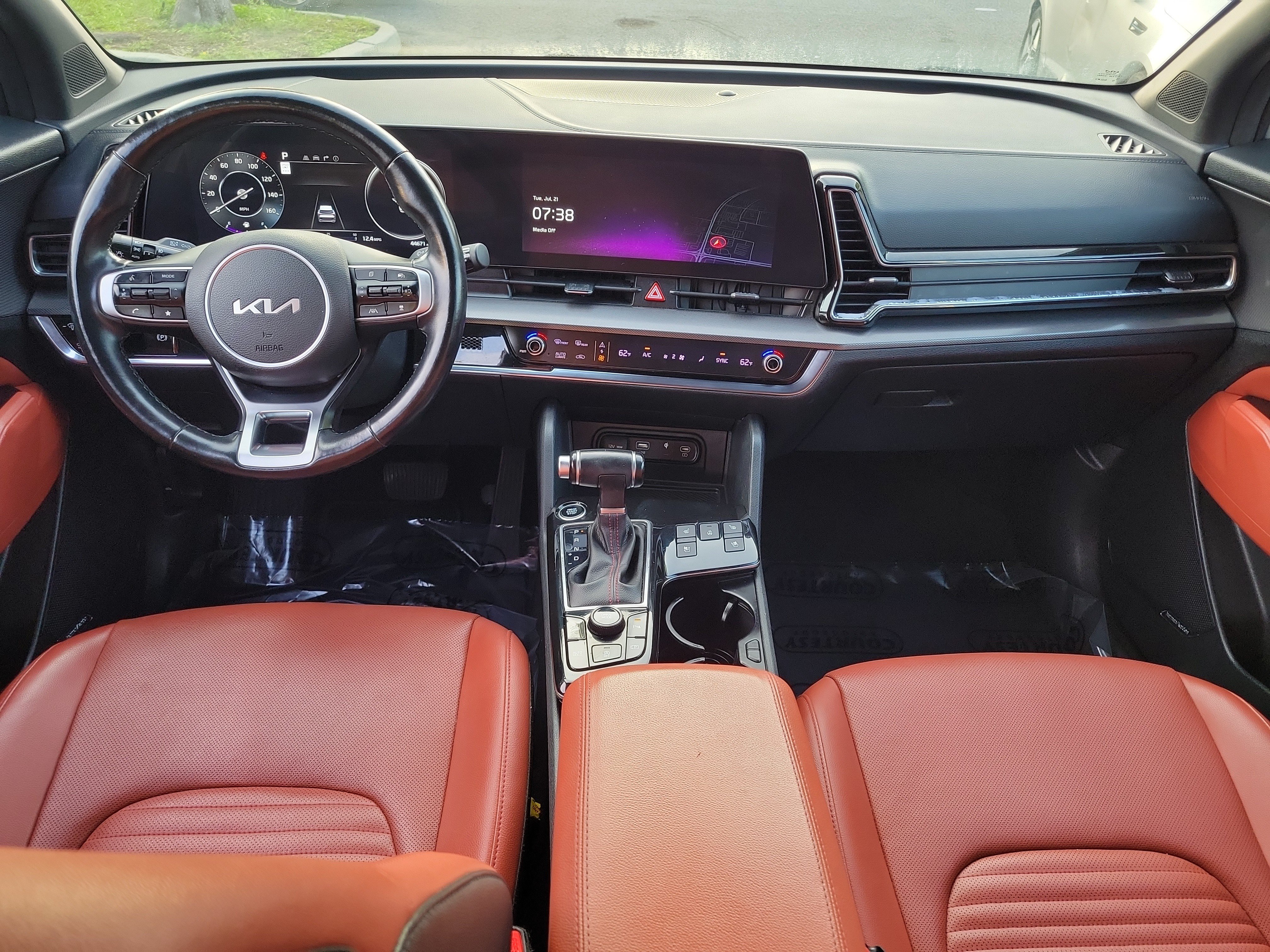 Used 2023 Kia Sportage SX FWD image 11