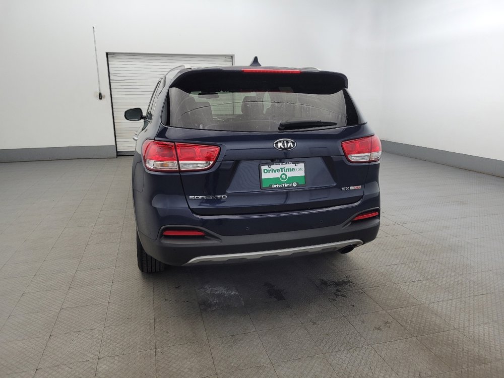 Used 2016 Kia Sorento EX image 6