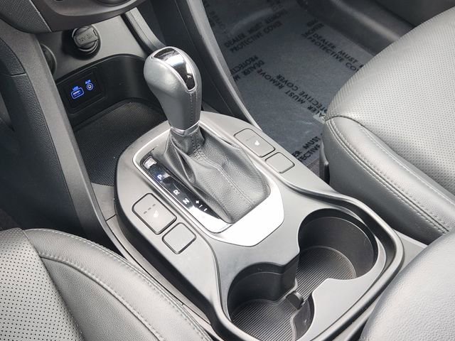 Used 2017 Hyundai Santa Fe Limited FWD image 16