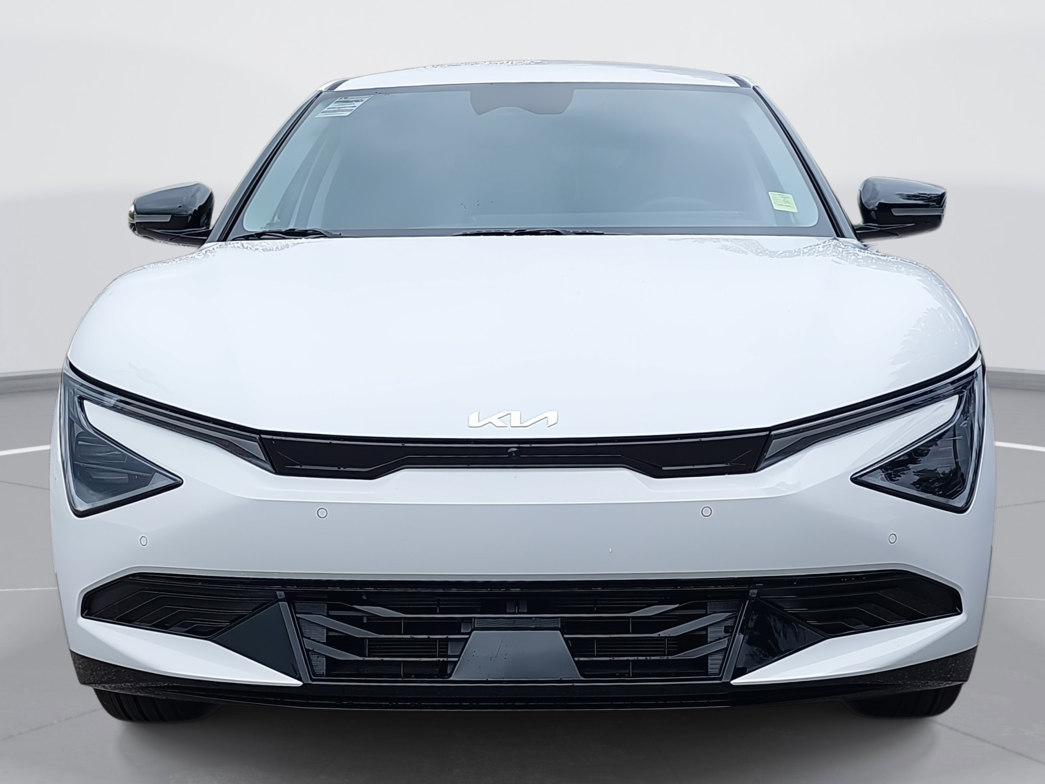 New 2025 Kia EV6 Wind image 2