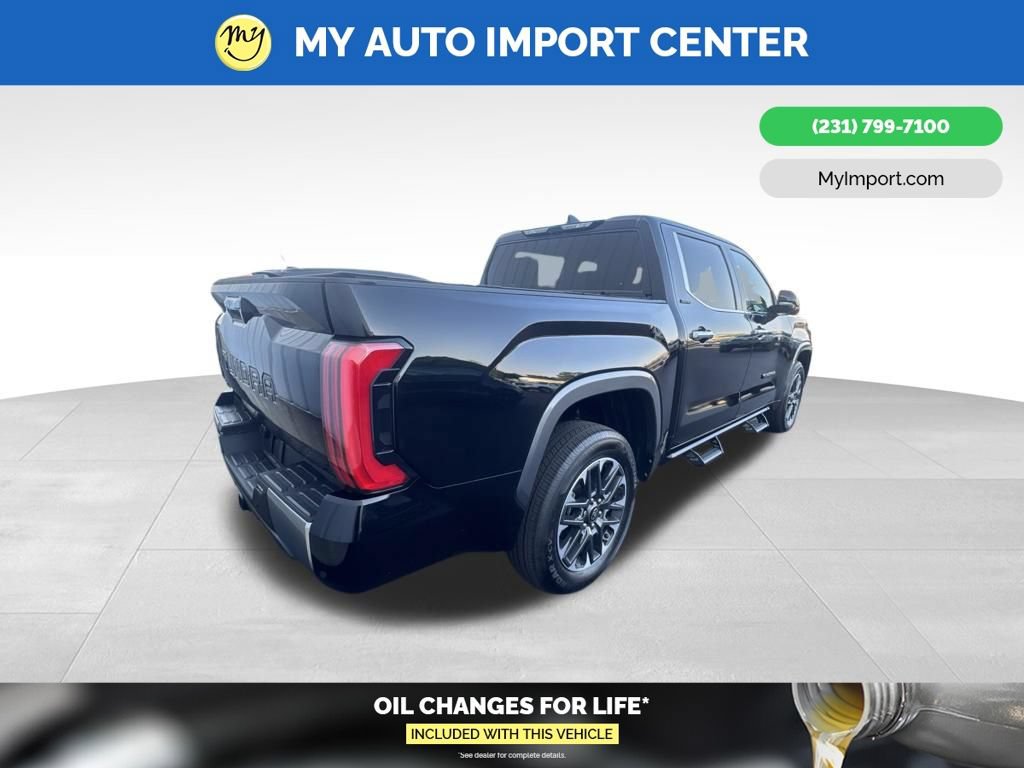 Used 2025 Toyota Tundra Limited AWD/4WD image 6