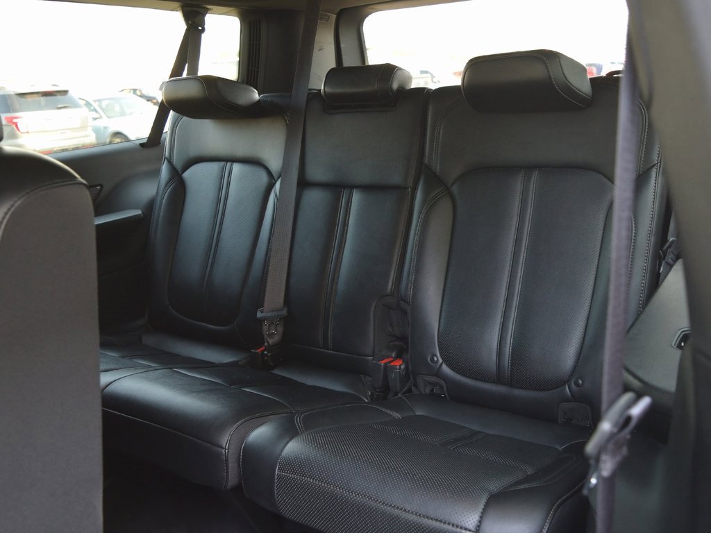 Used 2024 Jeep Wagoneer L Series III w/ Flexible Seating Group image 35