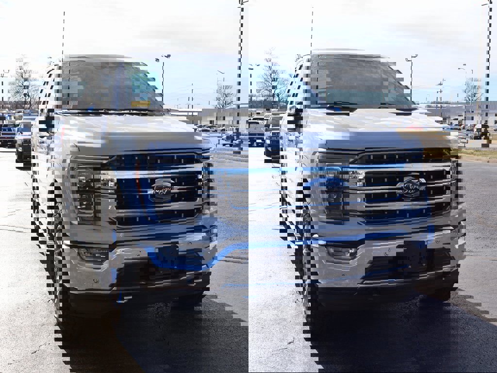 Used 2023 Ford F150 Lariat w/ Equipment Group 502A High image 10