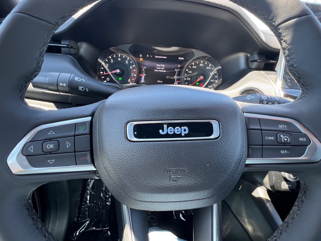 New 2026 Jeep Compass Latitude AWD/4WD image 19