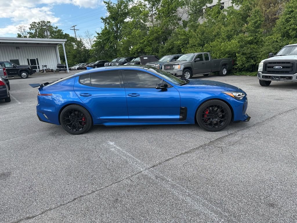 Used 2019 Kia Stinger GT1 RWD image 4