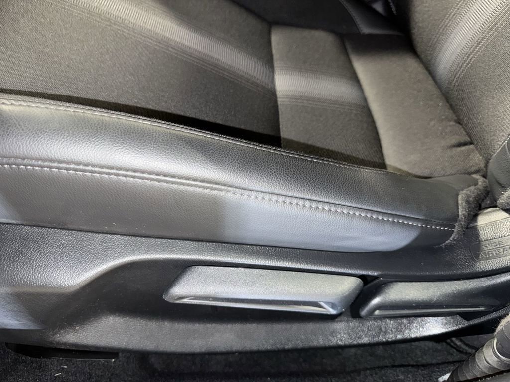 Used 2024 Honda Civic Sport image 17