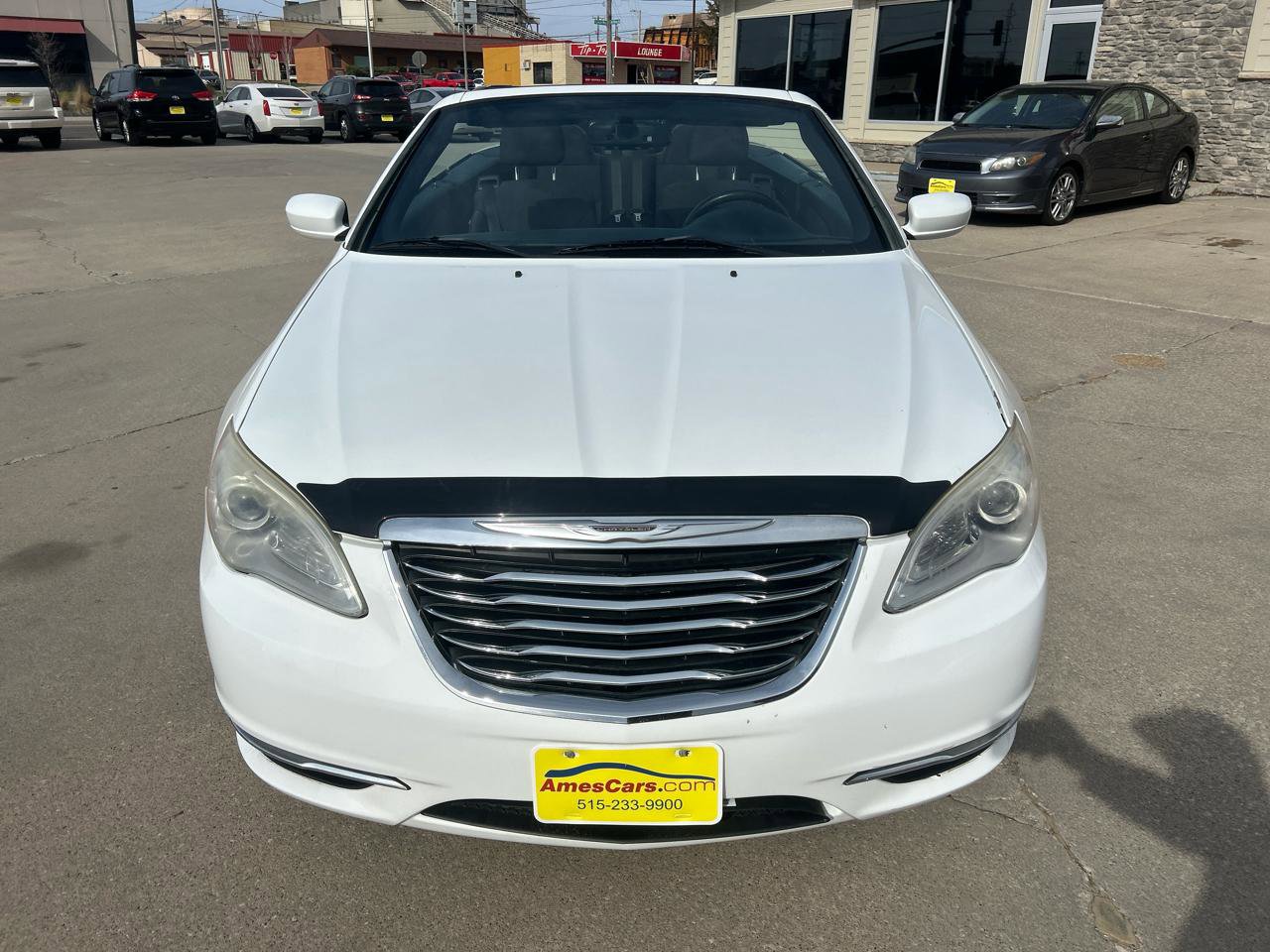 Used 2014 Chrysler 200 Touring FWD image 8