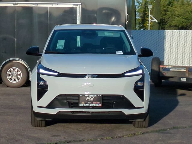 New 2027 Chevrolet Bolt LT w/ Comfort Package FWD image 3
