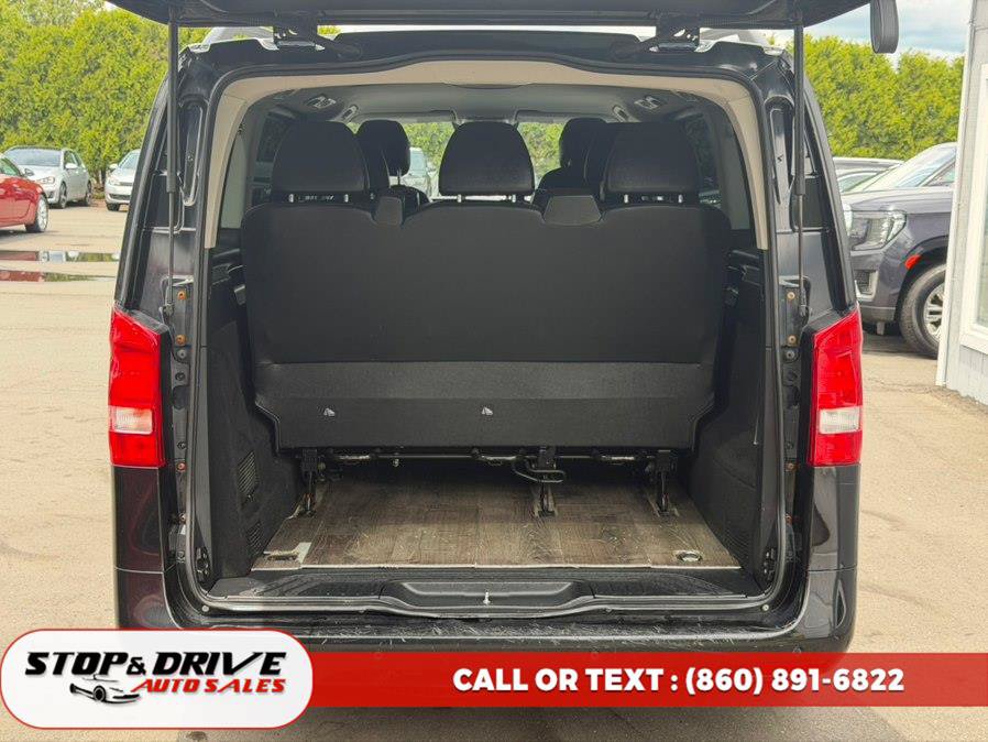 Used 2017 Mercedes-Benz Metris Passenger image 18