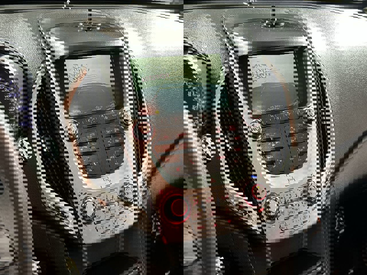 Used 2017 GMC Terrain SLE image 18