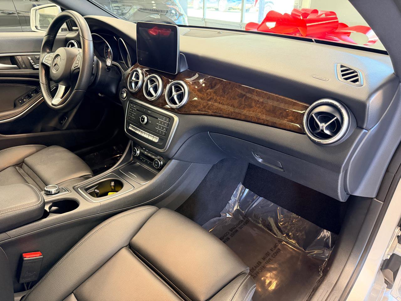 Used 2018 Mercedes-Benz CLA 250 image 25